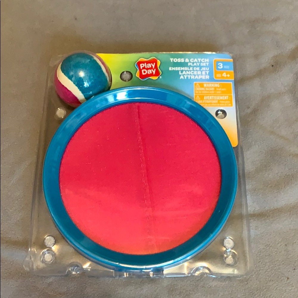 Toss & Catch play set brand new